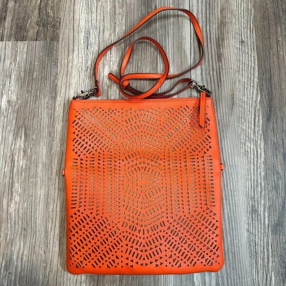 Stella & Dot Waverly Petite Crossbody Fresh‎ Orange Linen Clutch Vegan Leather